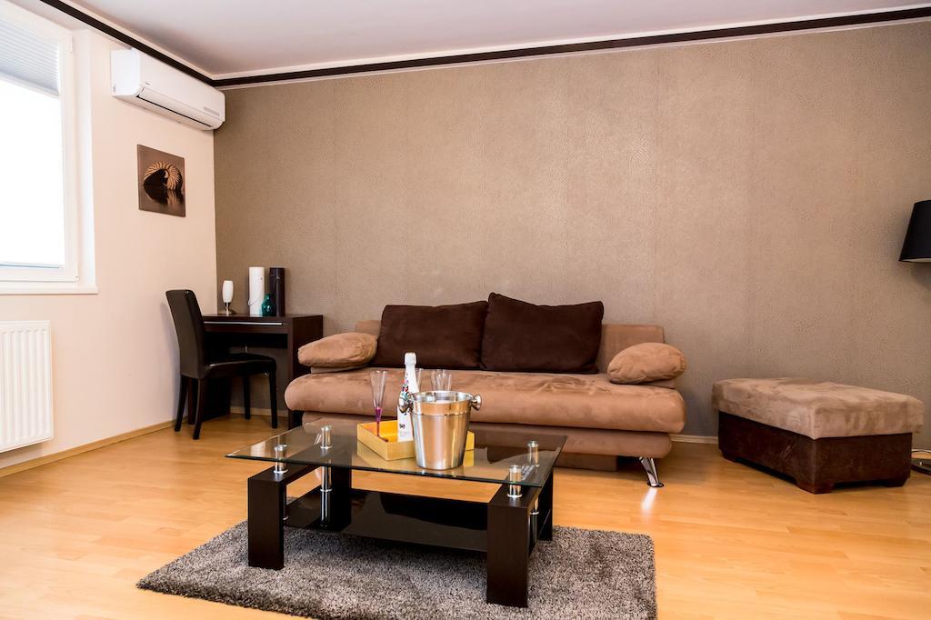 Arpad Bridge Apartments Budapest Exterior photo